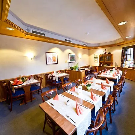 Wohlfühl-hotel Neu Hotel 4*